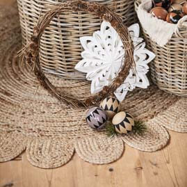 Miniatura: Dywany jutowe