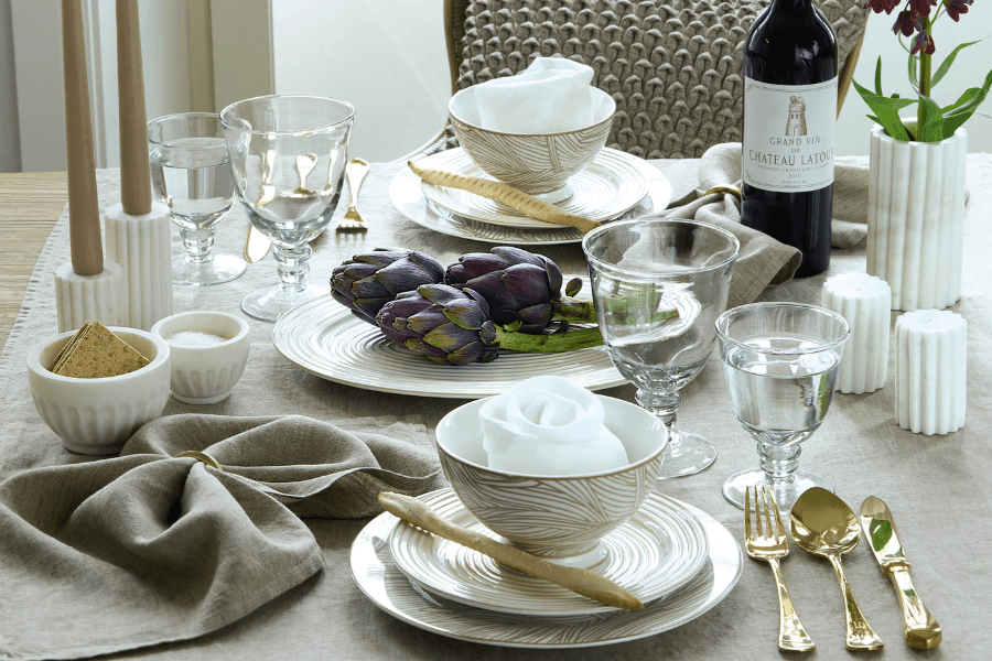 Elegancka porcelana - must have każdej Pani domu