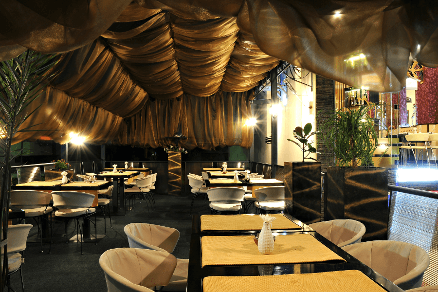 Porcelana gastronomiczna dla restauracji i kawiarni – jak ją wybrać?